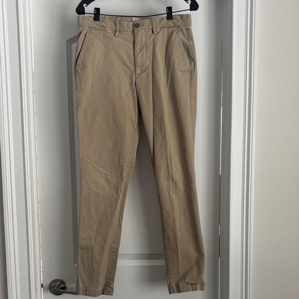GAP Men's Khaki Chinos essential khaki slim